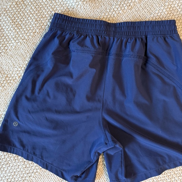 Lulu Lemon Short Pace Rival High-Rise Short - Picture 5 of 8
